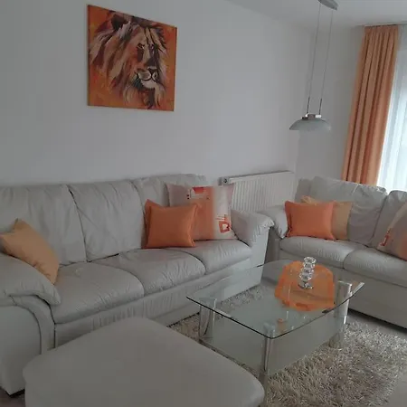 Hotel Perle Am Fusse Der Augustusburg