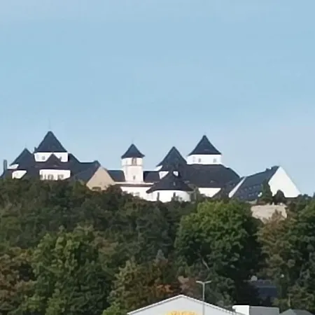 Hotel Perle Am Fusse Der Augustusburg