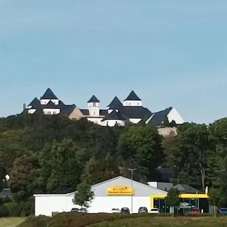 Perle Am Fusse Der Hotel Augustusburg